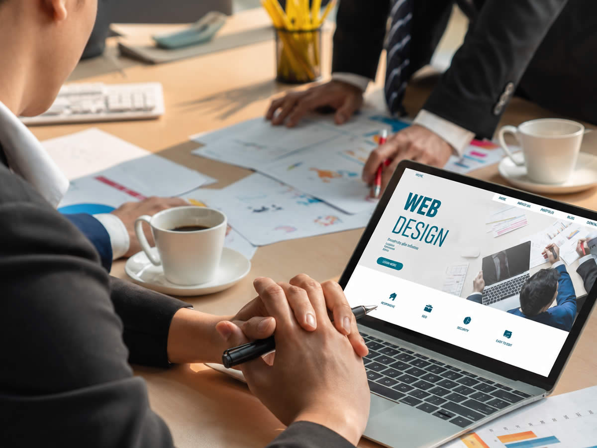 Kurumsal Web Sitesi Yenileme Zamanının Geldiğini Gösteren 10 Belirti